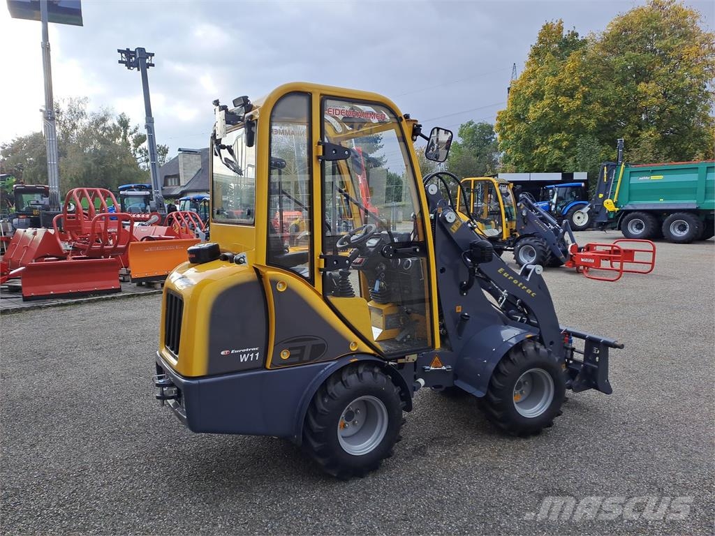 Eurotrac W 11 Voorladers en gravers