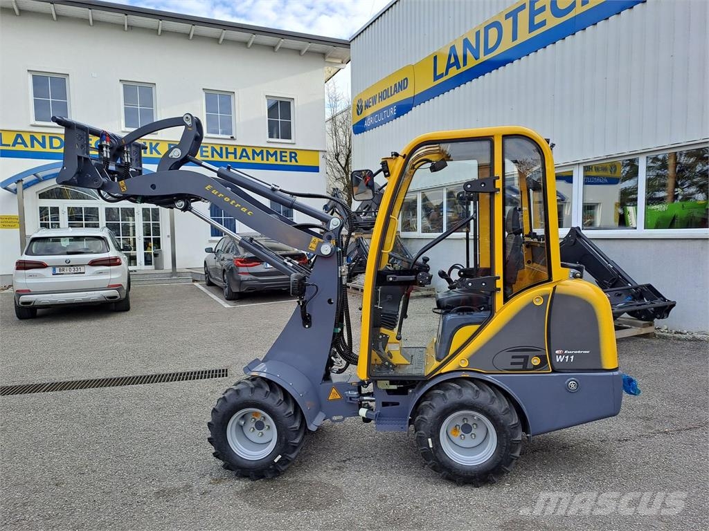Eurotrac W 11 Voorladers en gravers
