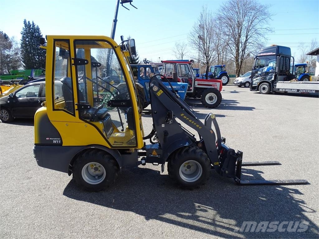 Eurotrac W 11- C mit Vollsichtkabine und Heizung Voorladers en gravers