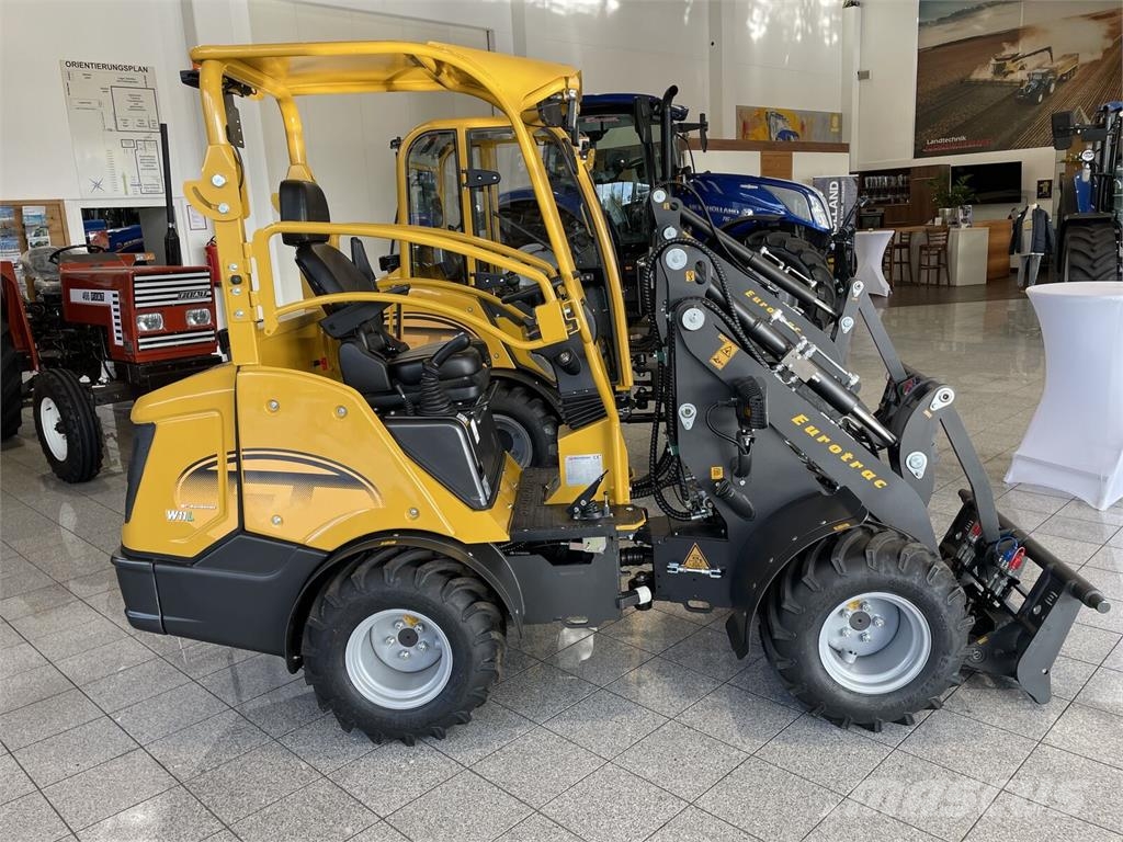 Eurotrac W 11 Schutzdach neues Modell Трактора с фронтальным погрузчиком