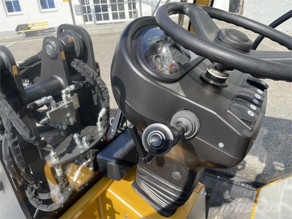 Eurotrac W 13F NEU!!!! Frontlastere og graveredskap