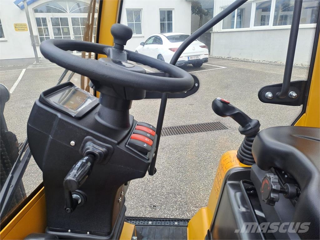 Eurotrac W11 L Frontaliniai krautuvai ir ekskavatoriai
