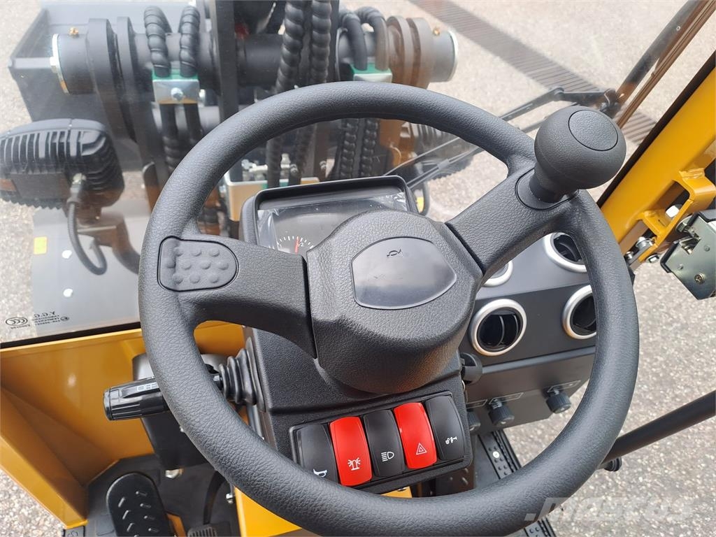 Eurotrac W11 L Frontaliniai krautuvai ir ekskavatoriai