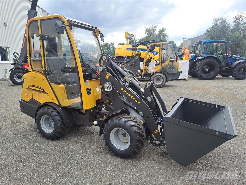 Eurotrac W11 L Frontaliniai krautuvai ir ekskavatoriai