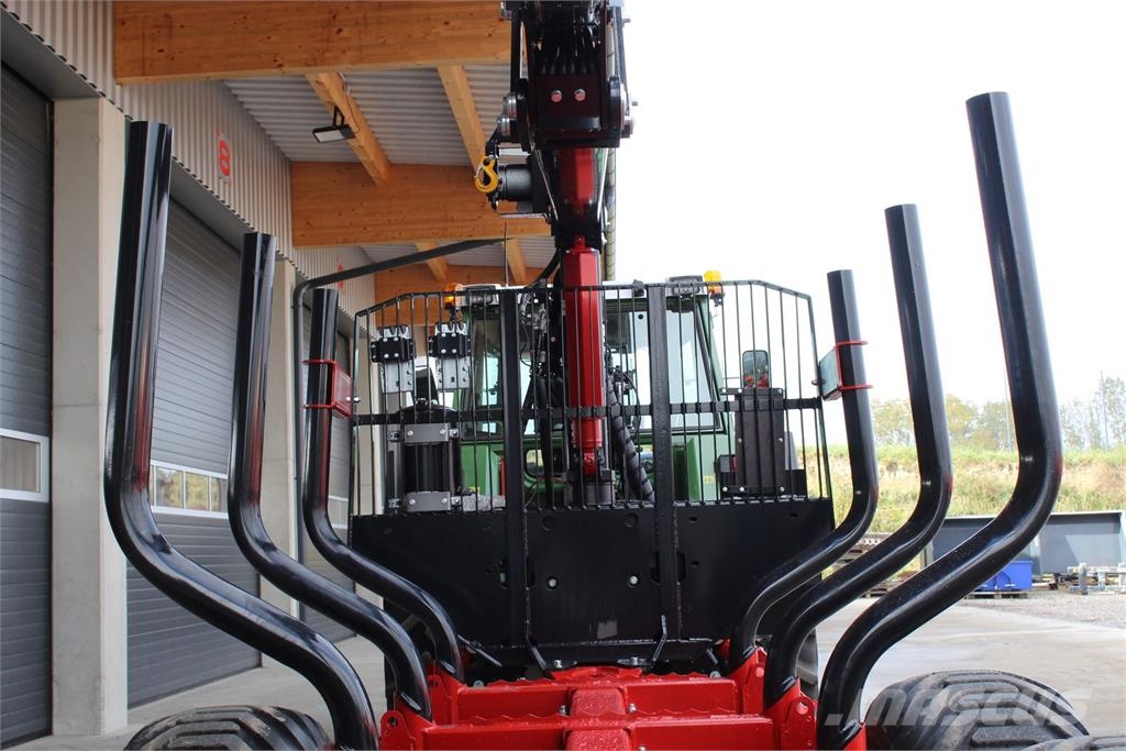 Farmi Rückewagen-12 to.-7,00m Kran Miškovežių priekabos