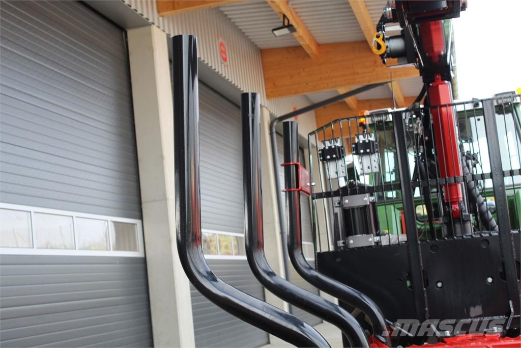 Farmi Rückewagen 12 to.-7,20 m Kran Miškovežių priekabos