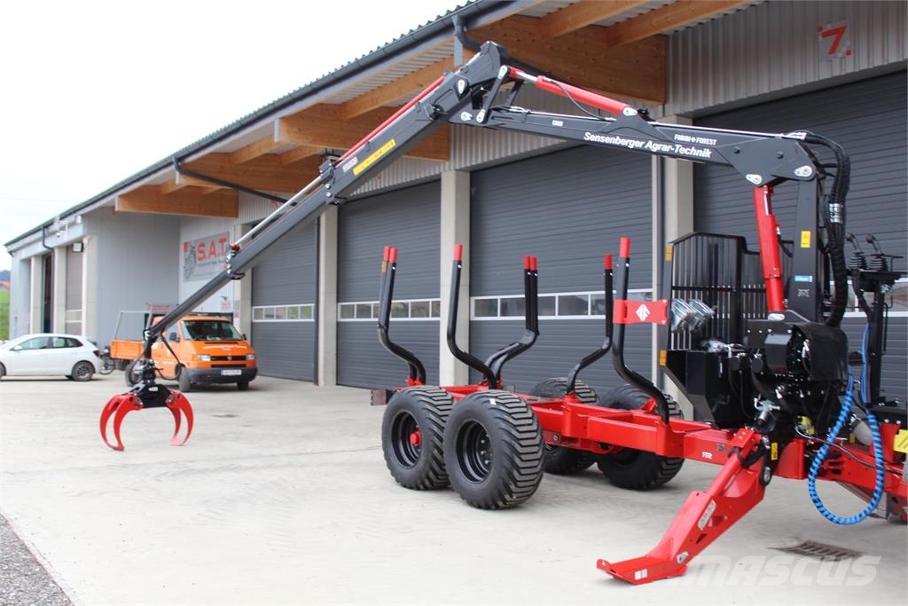Farmi Rückewagen 14,5 to. 9 m Kran-Radantrieb Forest trailers