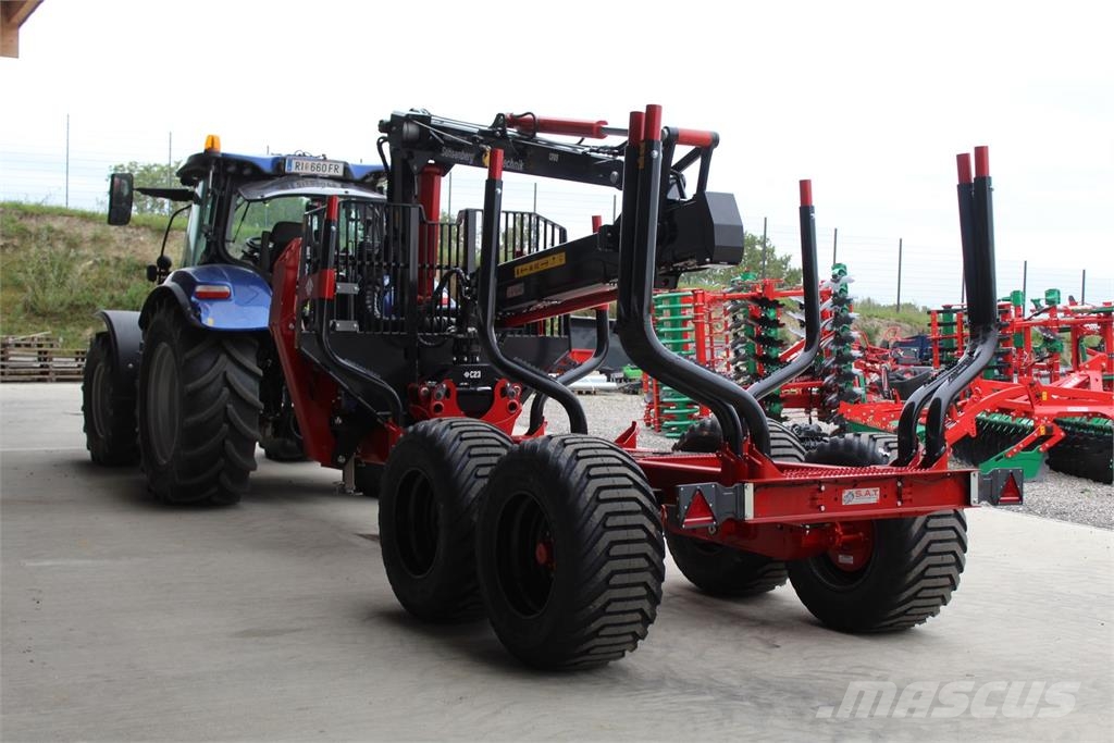 Farmi Rückewagen 14,5 to. 9 m Kran-Radantrieb Forest trailers