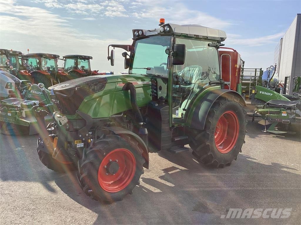 Fendt 209 Vario P Traktory