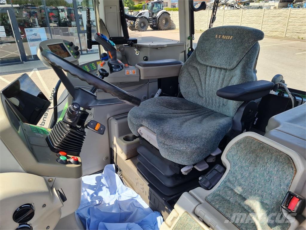 Fendt 411 Vario Traktoren