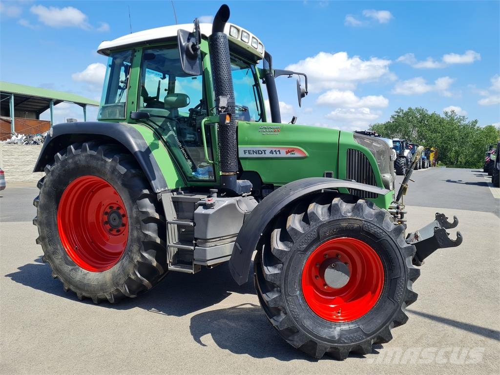Fendt 411 Vario Traktoren