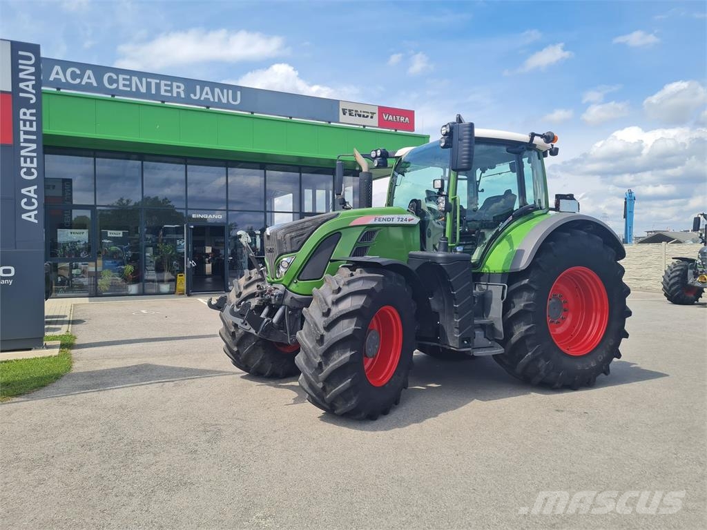 Fendt 724 Vario Profi+ Tractoren