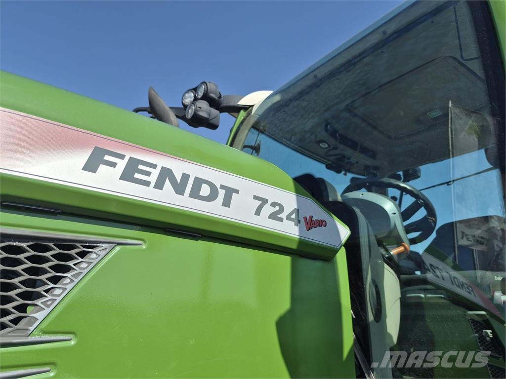 Fendt 724 Vario Profi Traktorer
