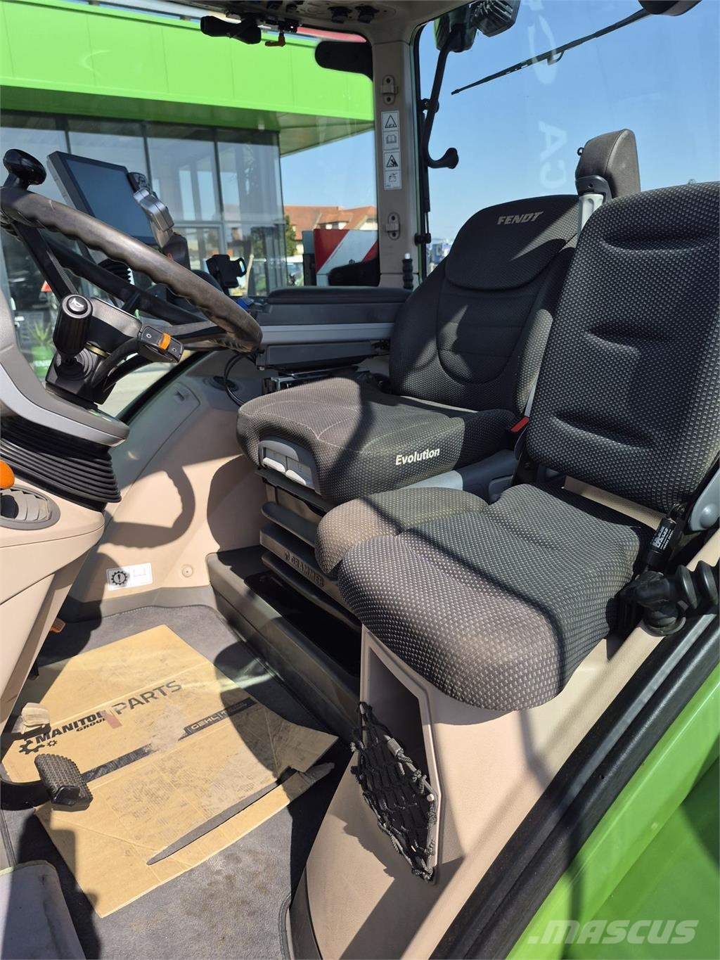 Fendt 724 Vario Profi Traktorer