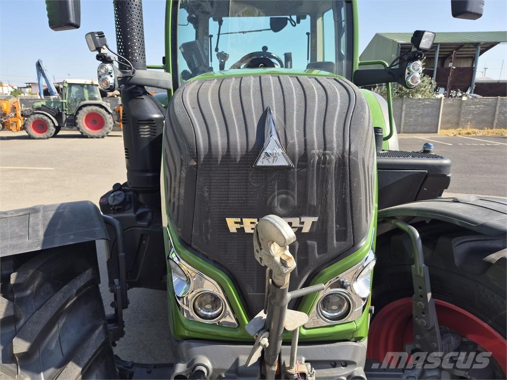 Fendt 724 Vario Profi Traktorer