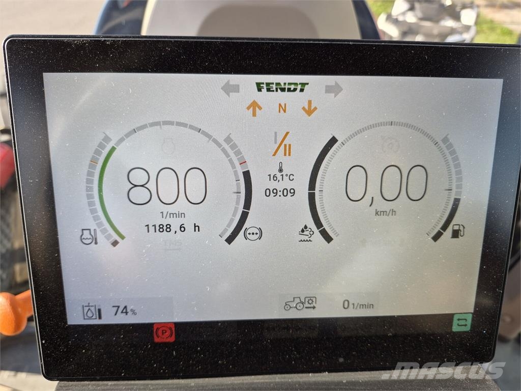 Fendt 724 Vario Profi+ Traktorji
