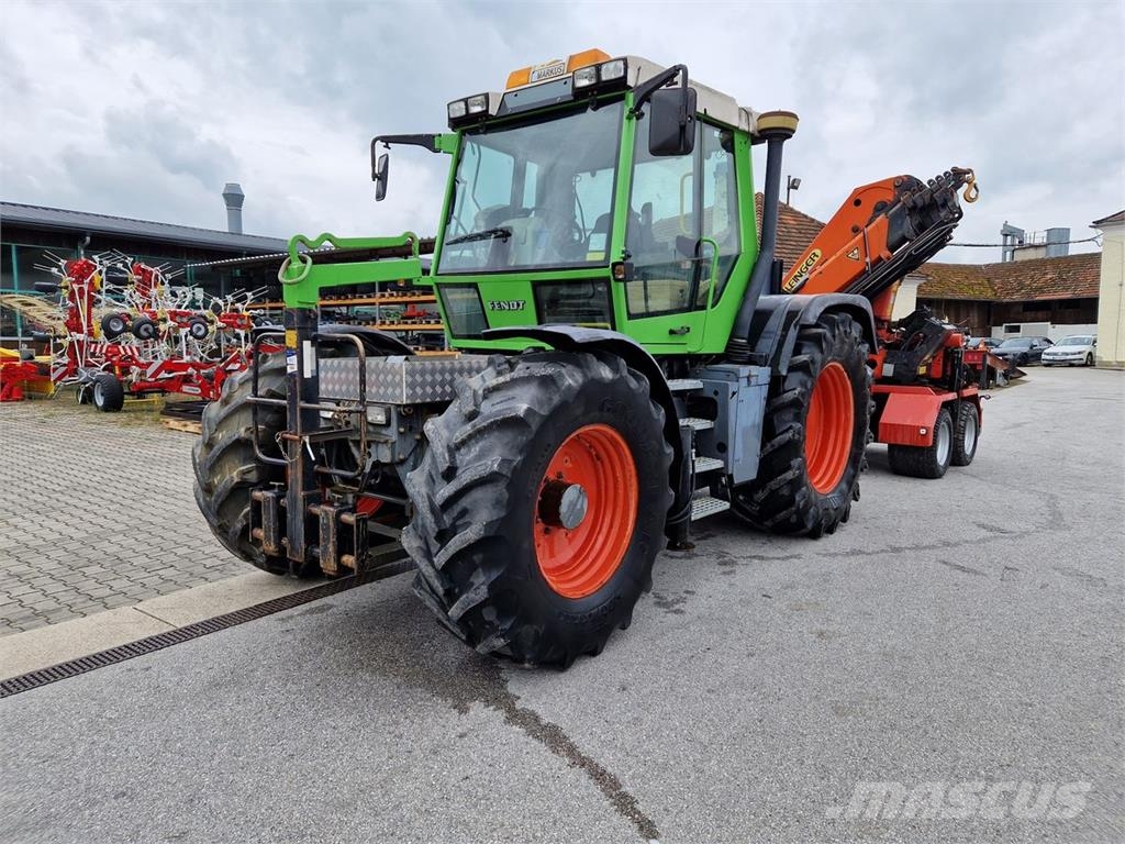 Fendt Xylon 524 T Трактори