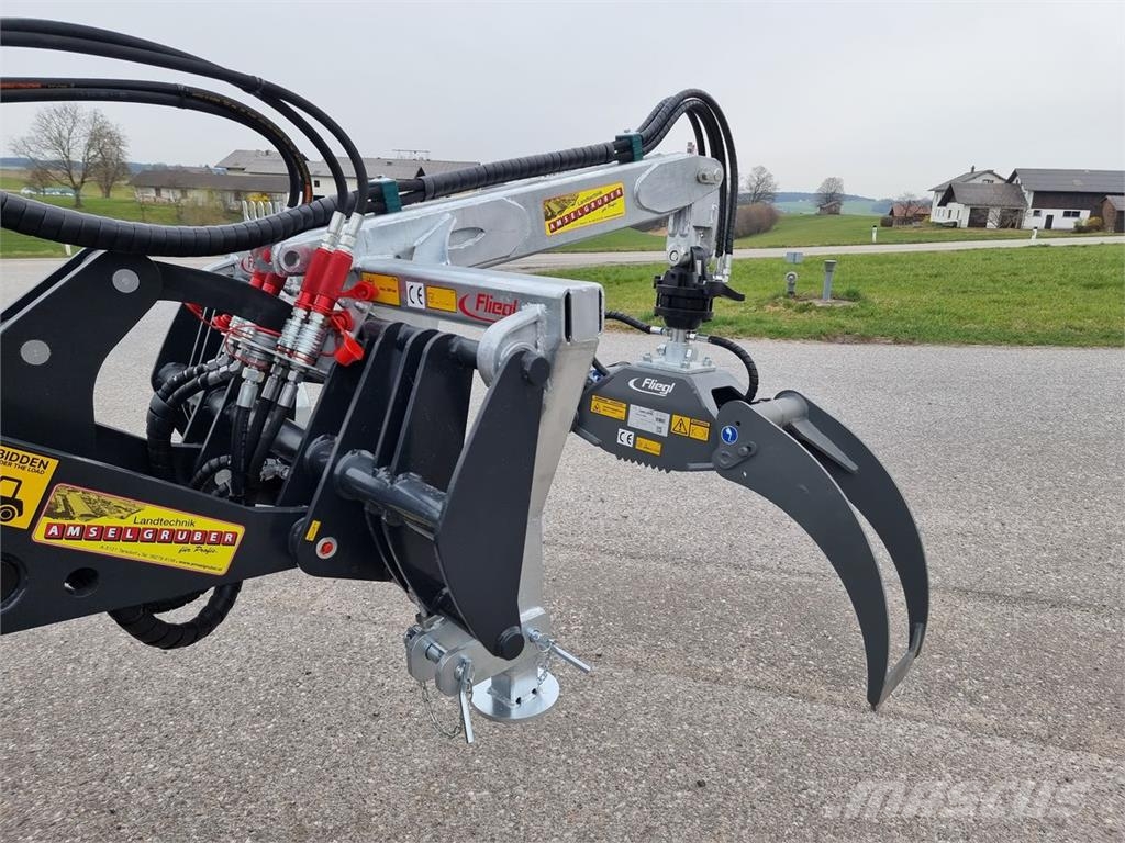 Fliegl Forstzange FZ 120 mit Rotator +Euroaufnahme Sonstige Forstmaschinen