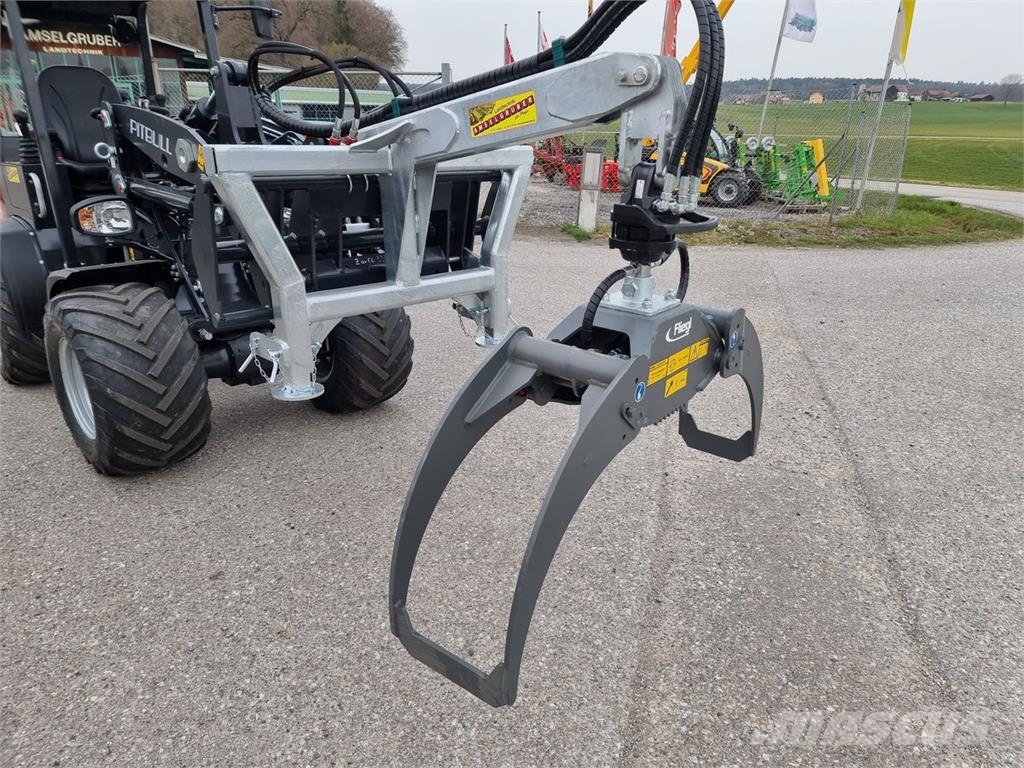Fliegl Forstzange FZ 120 mit Rotator +Euroaufnahme Sonstige Forstmaschinen
