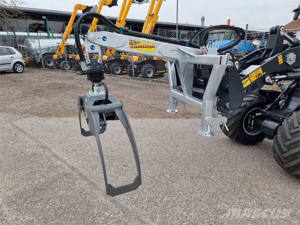 Fliegl Forstzange FZ 120 mit Rotator +Euroaufnahme Sonstige Forstmaschinen