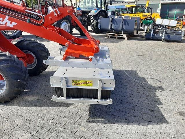 Fliegl Kehrbesen Löwe 250 cm mit Euroaufnahme und Palet Сельхозтехника - Другие