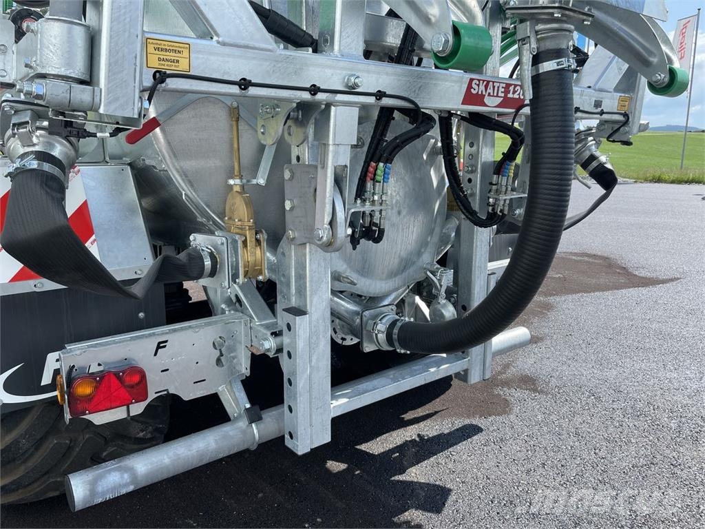 Fliegl PFW 12000 MaxxLine Цистерни за цимент