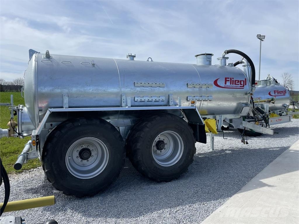 Fliegl VFW 10600 MaxxLine 水肥车