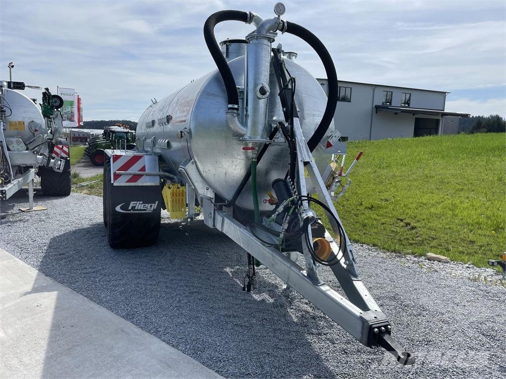 Fliegl VFW 10600 MaxxLine 水肥车