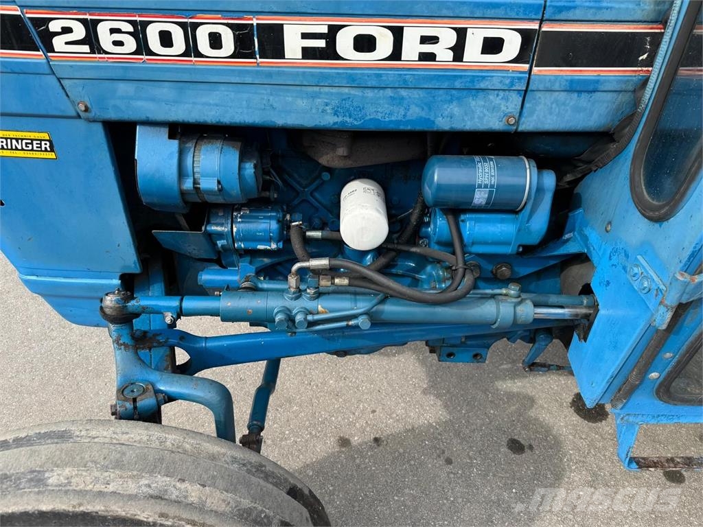 Ford 2600 Traktorji