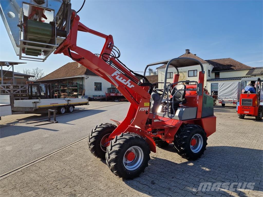 Fuchs F 1244 DPF Aktion mit Österreichpaket Frontaallaadurid ja ekskavaatorid