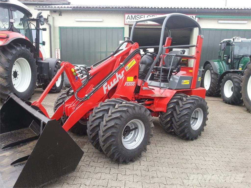Fuchs F 1300 mit 3xDW, Tandempumpe, Plaentenachsen uvm Homlokrakodók és kotrók
