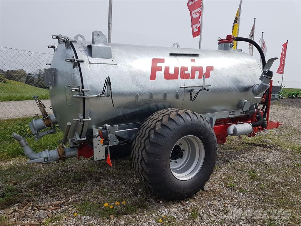 Fuchs Güllefass VK 5,5 E mit 5700 Liter Цистерни для перевезення суспензій