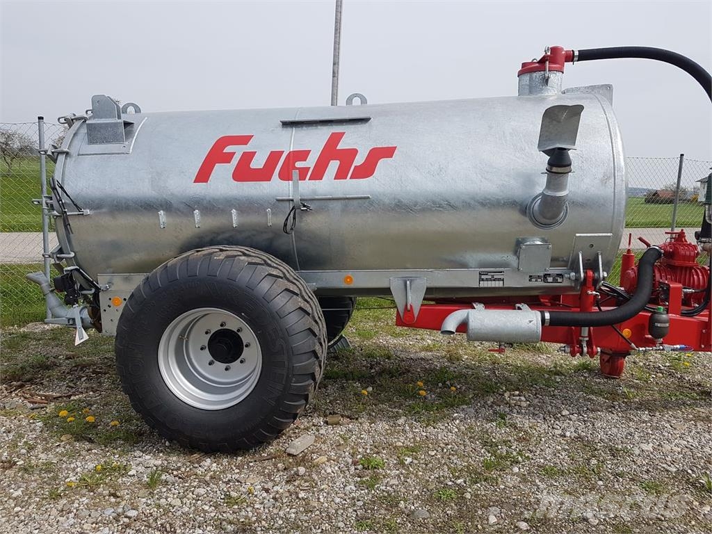 Fuchs Güllefass VK 5,5 E mit 5700 Liter Цистерни для перевезення суспензій