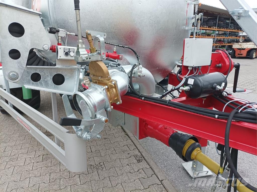 Fuchs Pumpfass 8500 Liter NEU mit Saugarm Flytgödselspridare