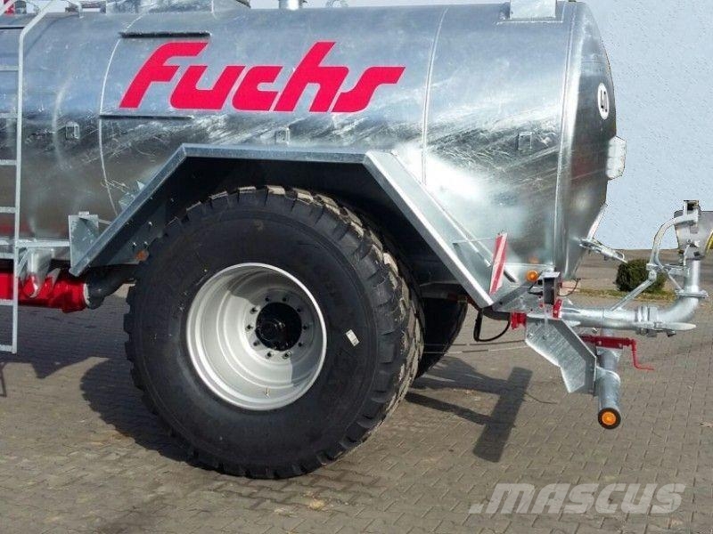 Fuchs Pumptankwagen PT 10 mit 10600 Liter Gülletankwagen