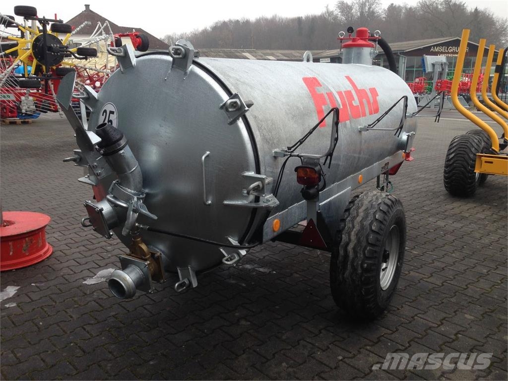 Fuchs Vakuumfass VK 3 mit 3000 Liter Lägapaagid