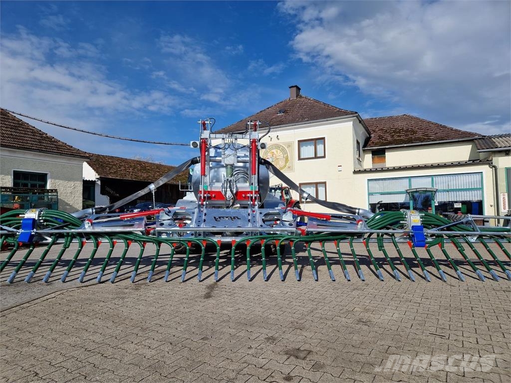 Fuchs VK 11 PRO TANDEM mit FSV 12 Meter FUCHS Schlepp Flytgödselspridare