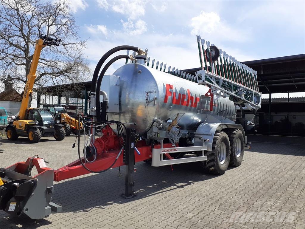 Fuchs VK 11 PRO TANDEM mit FSV 12 Meter FUCHS Schlepp Flytgödselspridare