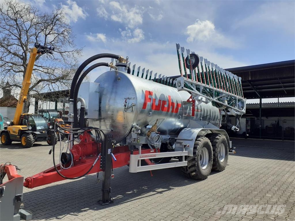 Fuchs VK 11 PRO TANDEM mit FSV 12 Meter FUCHS Schlepp Flytgödselspridare