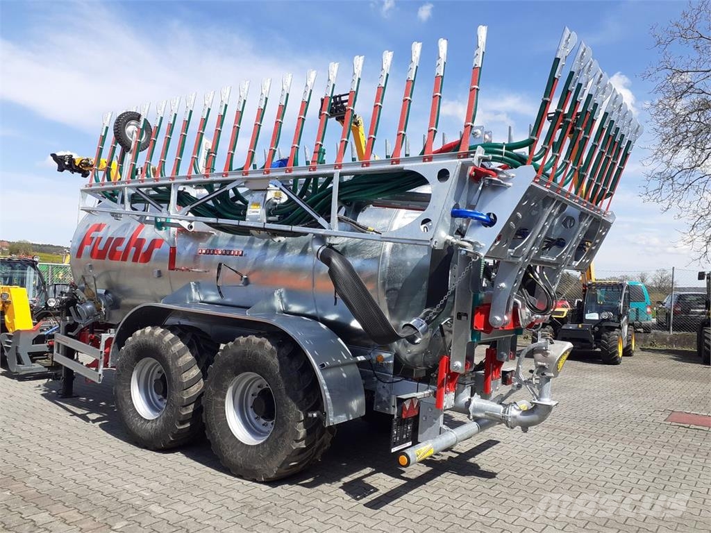 Fuchs VK 11 PRO TANDEM mit FSV 12 Meter FUCHS Schlepp Flytgödselspridare