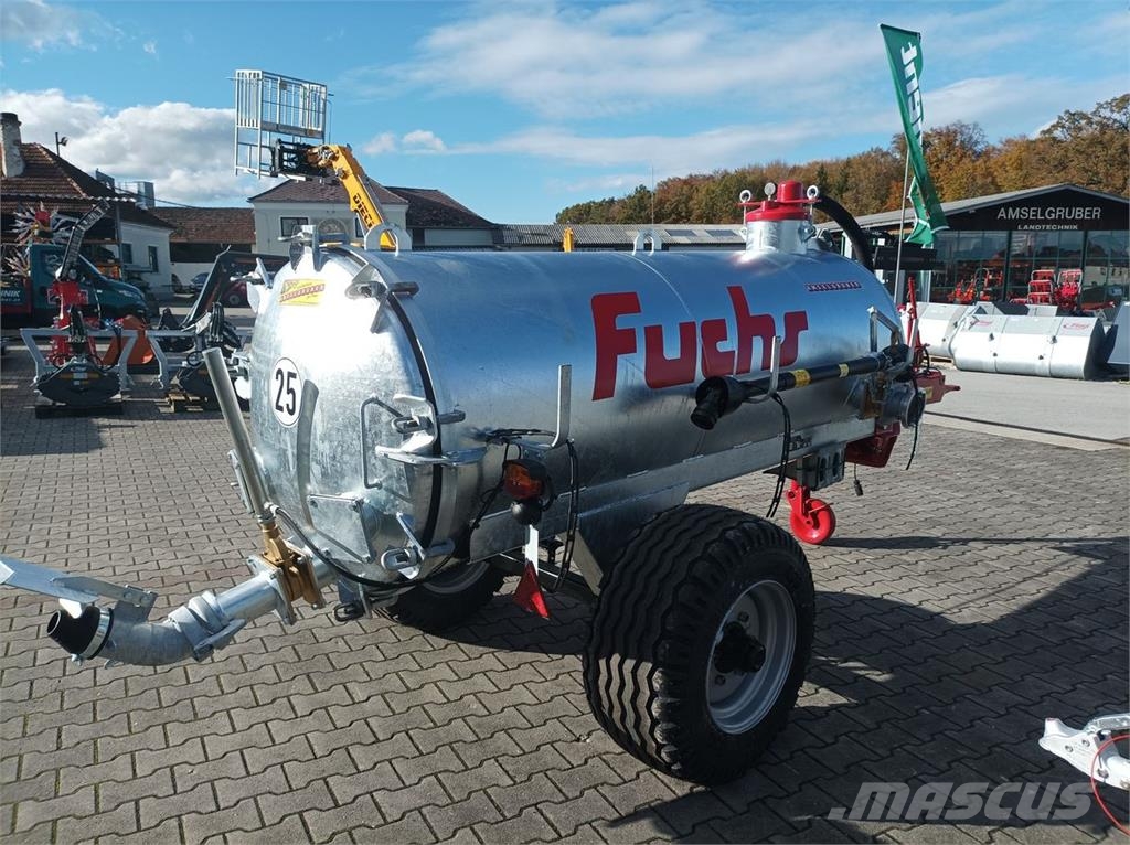 Fuchs VK 2000 Liter Flytgödselspridare
