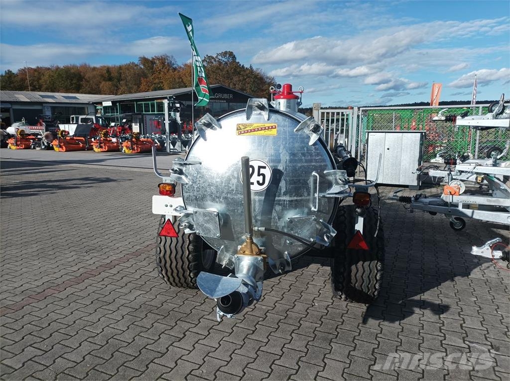 Fuchs VK 2000 Liter Flytgödselspridare