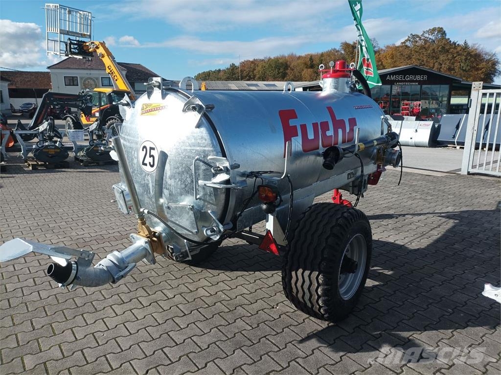 Fuchs VK 2000 Liter Flytgödselspridare