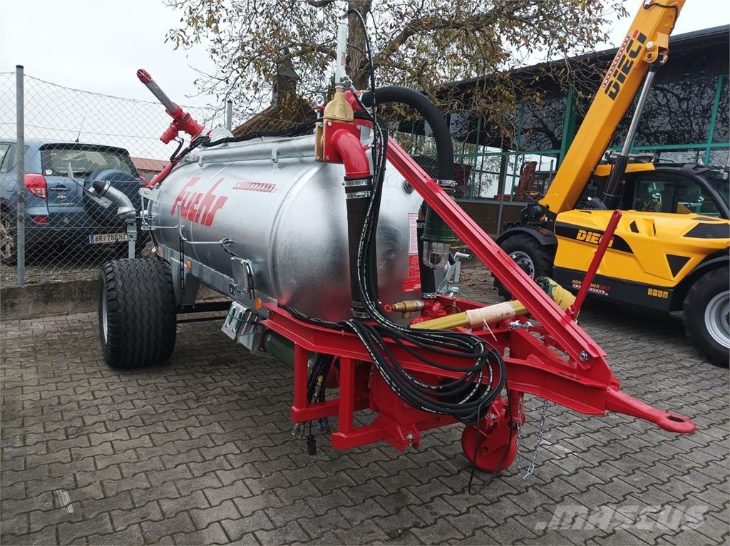 Fuchs VK 3 Alpin mit Hochdruckverteiler Flytgödselspridare