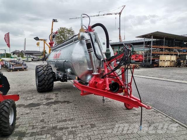 Fuchs VK 6 mit 6300 Litern Ore de transport în forma lichida