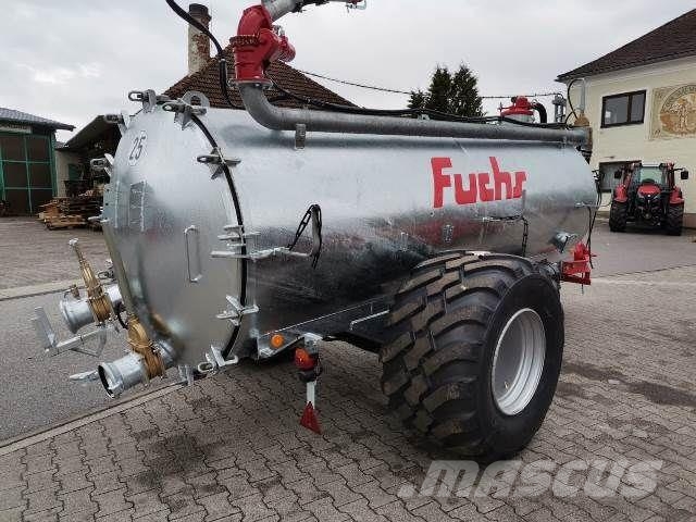 Fuchs VK 6 mit 6300 Litern Ore de transport în forma lichida