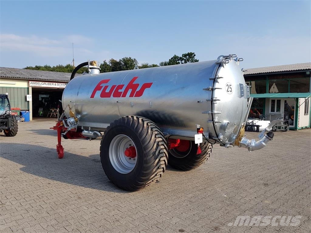 Fuchs VK 7 7300 Liter Güllefass Aplikačné cisterny