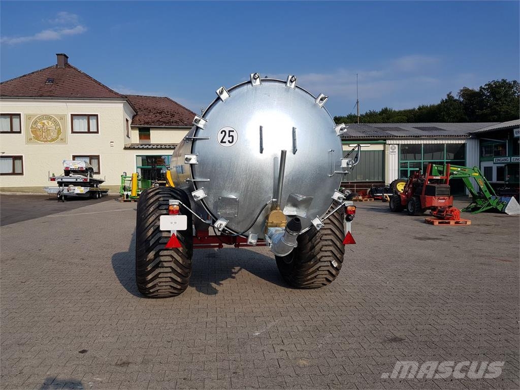 Fuchs VK 7 7300 Liter Güllefass Aplikačné cisterny