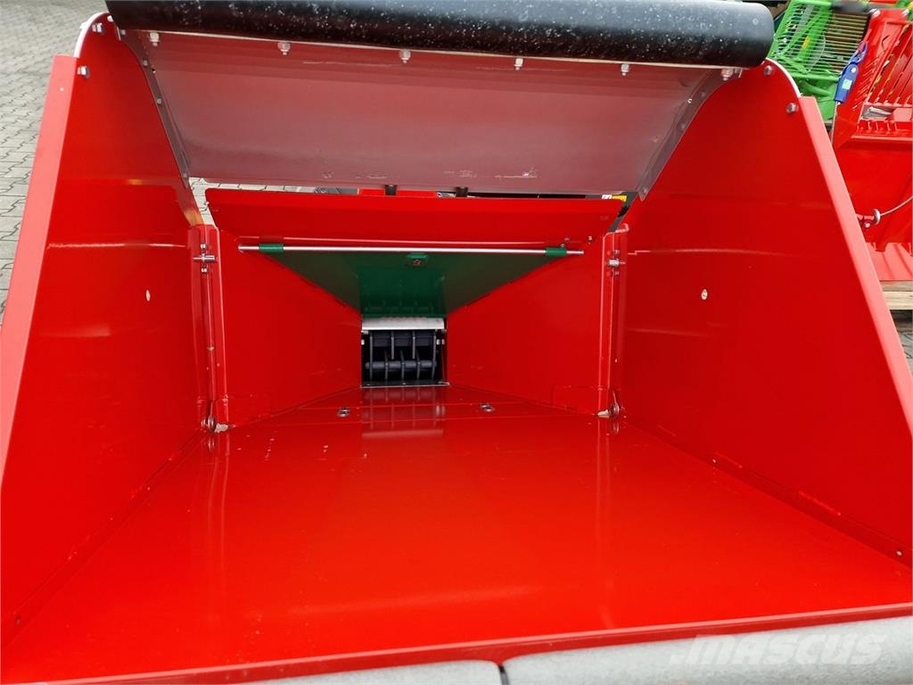 GL&D Titan PTO 100 Häcksler Forestal - Otros