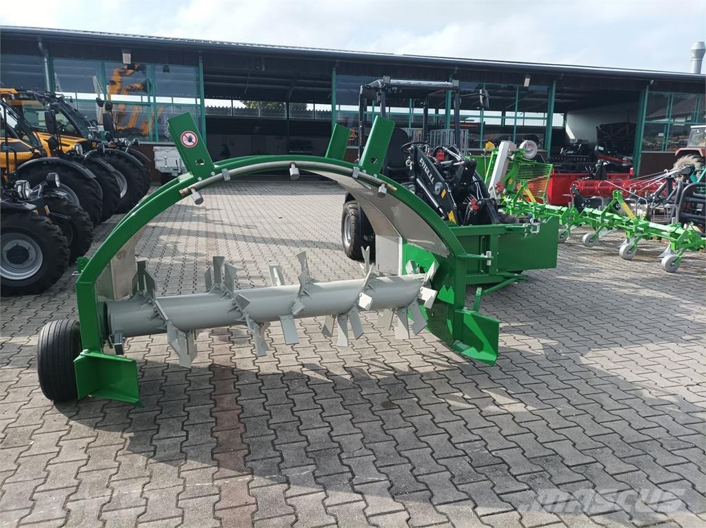 Gujer Kompostwender TG 201 TOP für Hoflader Other fertilizing machines and accessories